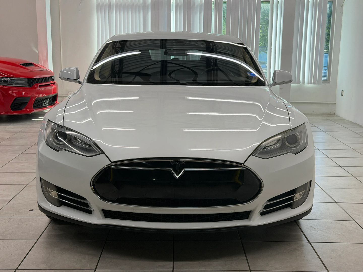 tesla model s 2013 5YJSA1CN8DFP18745 image tesla model s 2013 5YJSA1CN8DFP18745 image